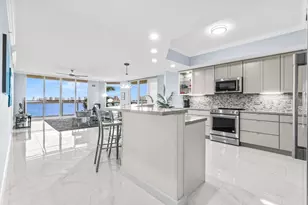 2650 Lake Shore Dr, Riviera Beach, FL 33404 - Photo 6