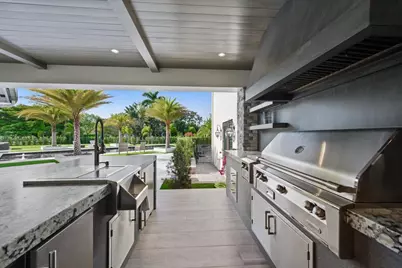 15945 Weatherly Road, Wellington, FL 33414 - Photo 34