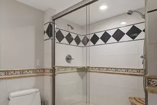 5550 N Ocean Dr, Singer Island, FL 33404 - Photo 38