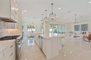 12136 Waterstone Cir, Palm Beach Gardens, FL 33412 - Photo 18