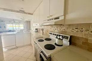 1100 Crystal Lake Dr, Deerfield Beach, FL 33064 - Photo 8