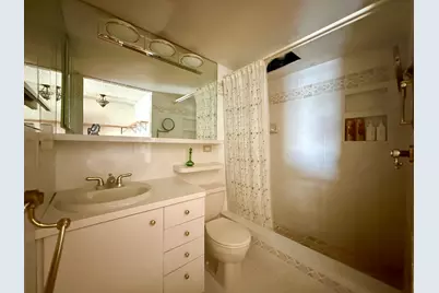 1100 Crystal Lake Drive #107, Deerfield Beach, FL 33064 - Photo 10