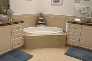 16 Harbour Isle Dr W, Fort Pierce, FL 34949 - Photo 8