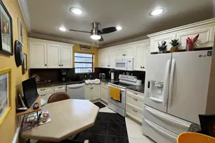 464 Piedmont J, Delray Beach, FL 33484 - Photo 14