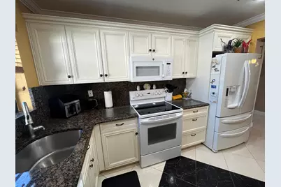 464 Piedmont J, Delray Beach, FL 33484 - Photo 12