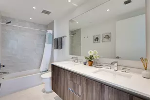 488 NE 18th St, Miami, FL 33132 - Photo 14