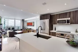 488 NE 18th St, Miami, FL 33132 - Photo 2