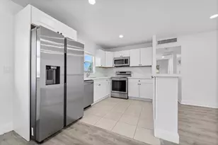 144 Monaco C, Delray Beach, FL 33446 - Photo 18