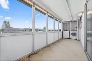 144 Monaco C, Delray Beach, FL 33446 - Photo 34