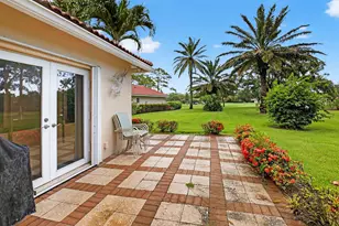 2 Fairway Dr, Boynton Beach, FL 33436 - Photo 38