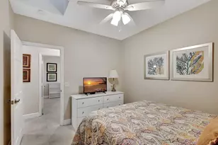 13814 Yarmouth Dr, Wellington, FL 33414 - Photo 12