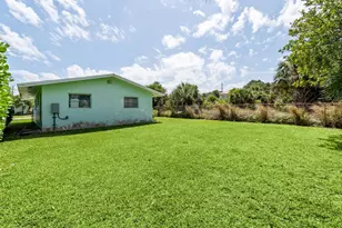 3475 Harbor Rd N, Jupiter, FL 33469 - Photo 42