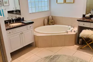 156 Esperanza Way, Palm Beach Gardens, FL 33418 - Photo 44