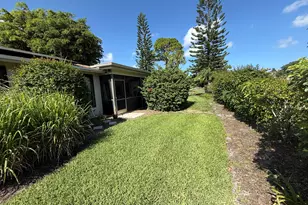 2507 Canterbury Dr N, West Palm Beach, FL 33407 - Photo 14