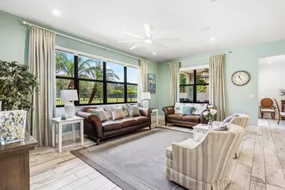 7611 Moonrise Drive, Lake Worth, FL 33467 - Photo 8