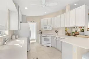 4951 Corsica Square, Vero Beach, FL 32967 - Photo 8