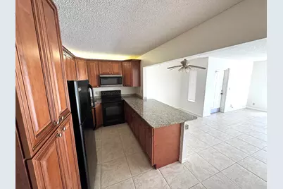 1119 Green Pine Boulevard #C1, West Palm Beach, FL 33409 - Photo 4