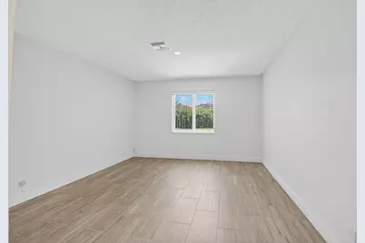 13984 Via Flora, Unit #B, Delray Beach, FL 33484 - Photo 20