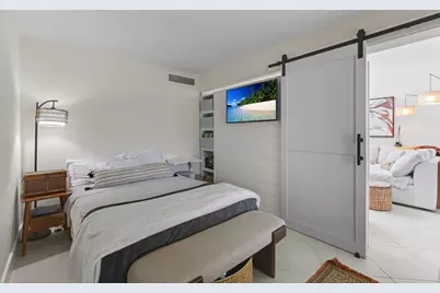 2532 Boundbrook Drive S, Unit #102, West Palm Beach, FL 33406 - Photo 16