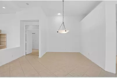 7681 Rockford Road, Boynton Beach, FL 33472 - Photo 10