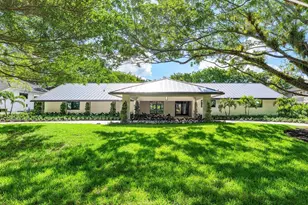 8090 Twin Lake Dr, Boca Raton, FL 33496 - Photo 4