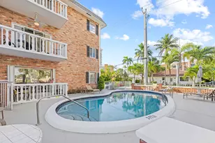 424 N Riverside Dr, Pompano Beach, FL 33062 - Photo 8