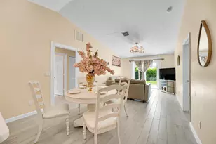 5715 SE Pine Dr, Stuart, FL 34997 - Photo 4