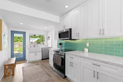 826 SE 4th Avenue, Delray Beach, FL 33483 - Photo 12