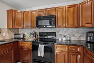 476 Goldenwood Way, Wellington, FL 33414 - Photo 18