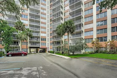 10777 W Sample Road, Unit #207, Coral Springs, FL 33065 - Photo 2