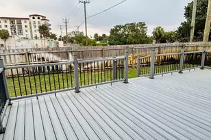 222 SE 3rd St, Boynton Beach, FL 33435 - Photo 32