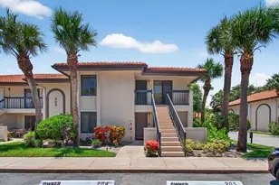 400 Club Cir, Boca Raton, FL 33487 - Photo 2