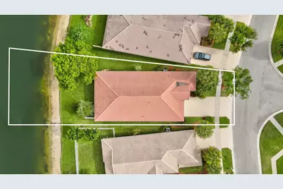 2281 Egret Cove Drive, West Palm Beach, FL 33411 - Photo 4