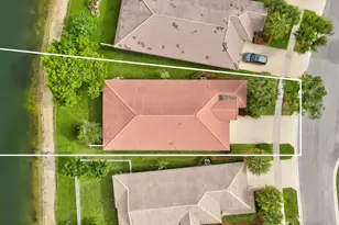 2281 Egret Cove Dr, West Palm Beach, FL 33411 - Photo 4