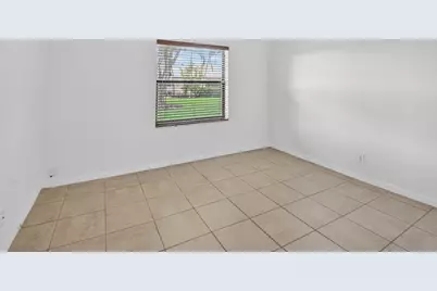 73 Via De Casas Norte, Boynton Beach, FL 33426 - Photo 32