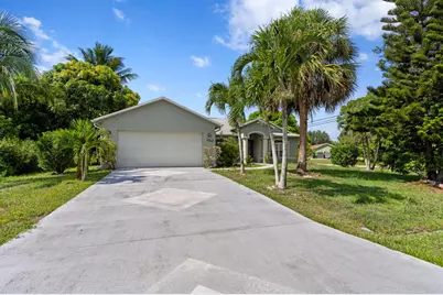 1042 SW Janette Avenue, Port Saint Lucie, FL 34953 - Photo 2