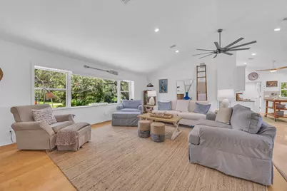 376 Live Oak Drive, Vero Beach, FL 32963 - Photo 4