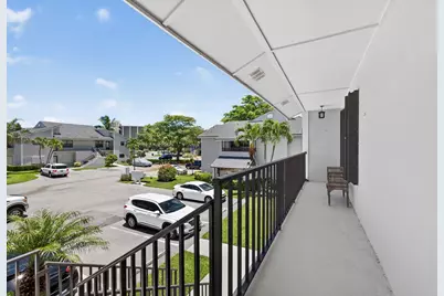 704 Clubhouse Circle, Jupiter, FL 33477 - Photo 2