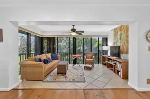 704 Clubhouse Cir, Jupiter, FL 33477 - Photo 32