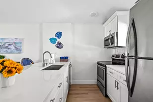 615 Club Dr, Palm Beach Gardens, FL 33418 - Photo 12