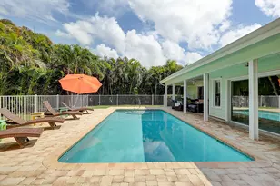3824 SE Fairway E, Stuart, FL 34997 - Photo 32