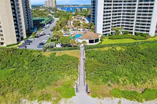 3000 N Ocean Dr, Singer Island, FL 33404 - Photo 30