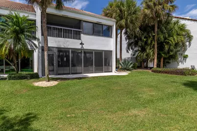 2451 Presidential Way #A, West Palm Beach, FL 33401 - Photo 2