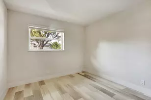 211 NW 17th St, Delray Beach, FL 33444 - Photo 22