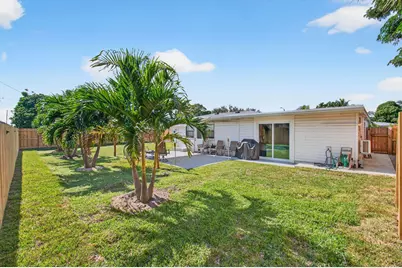 826 Cochran Drive, Lake Worth Beach, FL 33461 - Photo 38