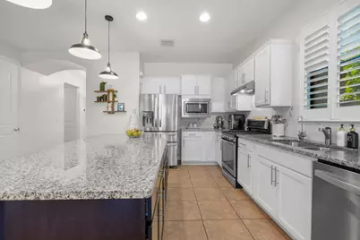 560 SE Monet Drive, Port Saint Lucie, FL 34984 - Photo 10