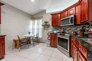 1827 Shadow Creek Rd, Greenacres, FL 33413 - Photo 24