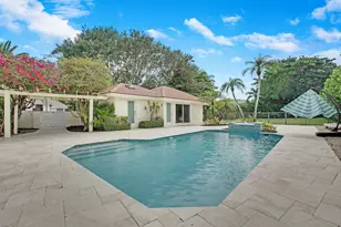 7351 Valencia Dr, Boca Raton, FL 33433 - Photo 4