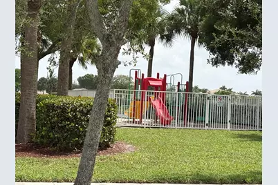 4534 SW 127th Terrace, Miramar, FL 33027 - Photo 4