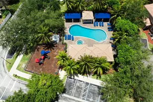8071 Murano Cir, Palm Beach Gardens, FL 33418 - Photo 20